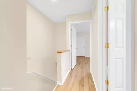 Entry Way - 1130 S Troy Ave #E, Chicago, IL 60612 photo 4 of 4