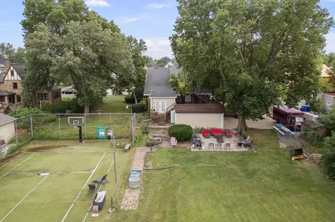 Exterior - 202 E Prospect St, Kewanee, IL 61443 photo 4 of 11