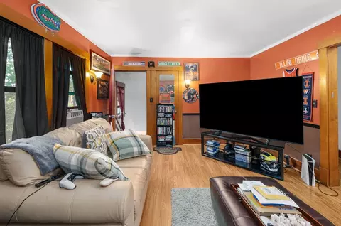 Living - 202 E Prospect St, Kewanee, IL 61443 photo 4 of 5