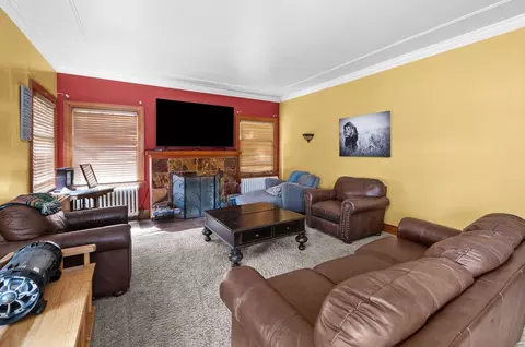 Living - 202 E Prospect St, Kewanee, IL 61443 photo 1 of 5