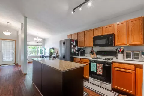 Kitchen - 2 Harrison Ct, Bloomington, IL 61704 photo 2 of 4