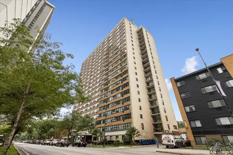 6030 N Sheridan Rd #1911, Chicago, IL 60660