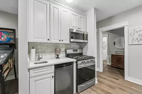 Kitchen - 25831 S 104th Ave, Monee, IL 60449 photo 13 of 13
