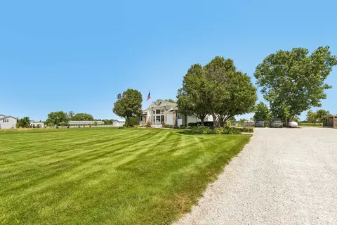 Exterior - 25831 S 104th Ave, Monee, IL 60449 photo 16 of 18