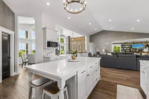 Kitchen - 25831 S 104th Ave, Monee, IL 60449 photo 5 of 13