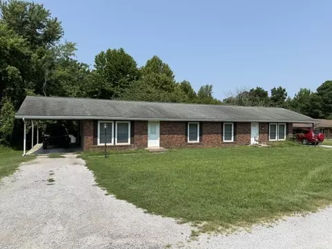 85 Highlander Dr, Carbondale, IL 62901