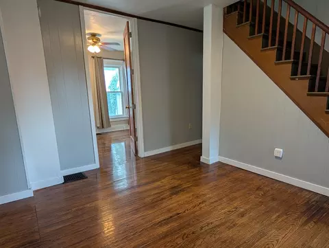 Living - 1453 S Float Ave, Freeport, IL 61032 photo 1 of 5