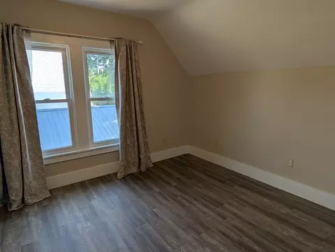 Bedroom - 1453 S Float Ave, Freeport, IL 61032 photo 4 of 5