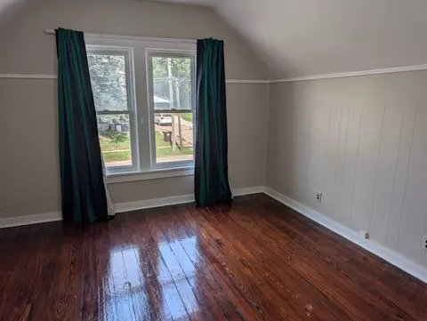 Bedroom - 1453 S Float Ave, Freeport, IL 61032 photo 3 of 5