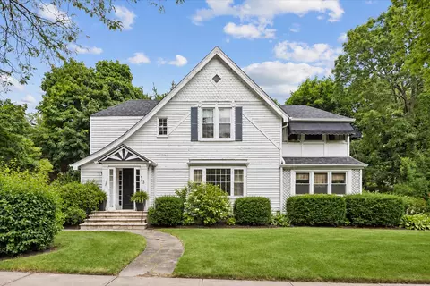 333 Hazel Ave, Highland Park, IL 60035