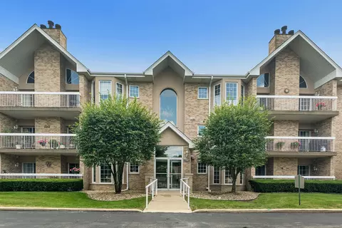 7787 Bristol Park Dr #3SW, Tinley Park, IL 60477