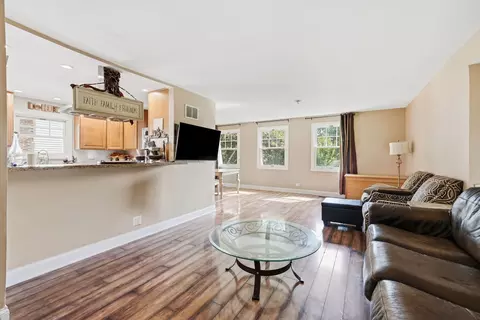 Other - 1255 Briarcliffe Blvd, Wheaton, IL 60189 photo 2 of 9