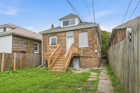 Other - 5840 S Artesian Ave, Chicago, IL 60629 photo 1 of 15