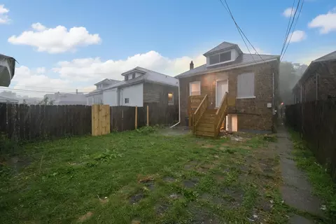Exterior - 5840 S Artesian Ave, Chicago, IL 60629 photo 2 of 2