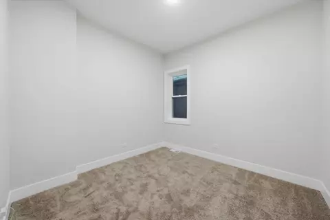 Bedroom - 5840 S Artesian Ave, Chicago, IL 60629 photo 2 of 11
