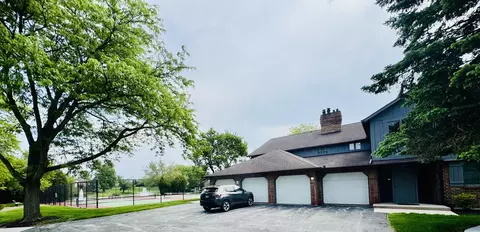 13259 S Country Club Ct #2A, Palos Heights, IL 60463