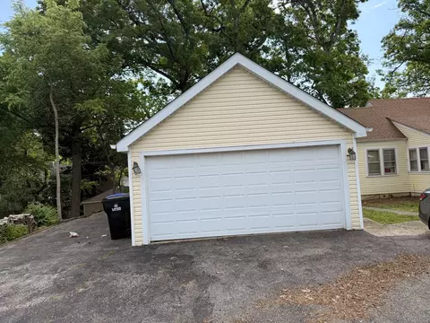 2816 Magellan Dr, Mchenry, IL 60051 photo 8