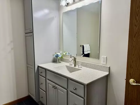 Bath - 2806 Becker Dr, Peru, IL 61354 photo 1 of 4