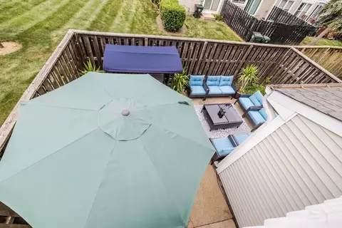 Exterior - 2016 Raleigh Pl, Hoffman Estates, IL 60169 photo 2 of 8