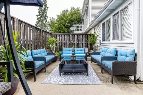Exterior - 2016 Raleigh Pl, Hoffman Estates, IL 60169 photo 5 of 8