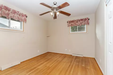 Bedroom - 203 Radliff Rd, Bloomington, IL 61701 photo 5 of 6