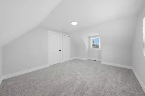 Bedroom - 15480 Millard Ave, Markham, IL 60428 photo 7 of 9