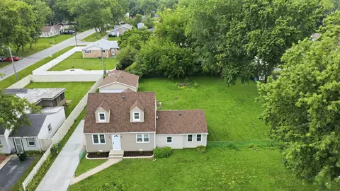 View/Area - 15480 Millard Ave, Markham, IL 60428 photo 5 of 6