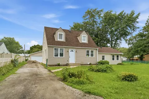 Exterior - 15480 Millard Ave, Markham, IL 60428 photo 2 of 4