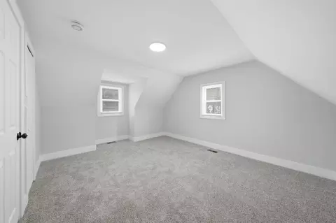Bedroom - 15480 Millard Ave, Markham, IL 60428 photo 5 of 9