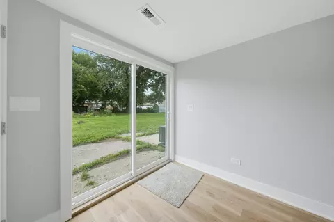 Entry Way - 15480 Millard Ave, Markham, IL 60428 photo 3 of 3