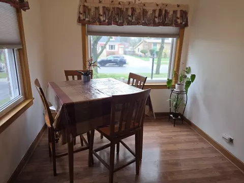 Dining - 1456 N Rohde Ave, Berkeley, IL 60163 photo 1 of 1
