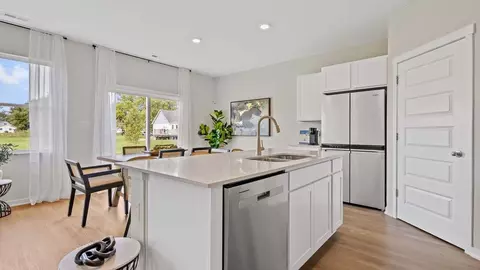 Kitchen - 1426 Rolling Pass, Beecher, IL 60401 photo 4 of 8