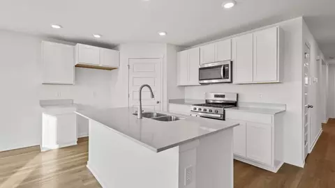 Kitchen - 1426 Rolling Pass, Beecher, IL 60401 photo 6 of 8