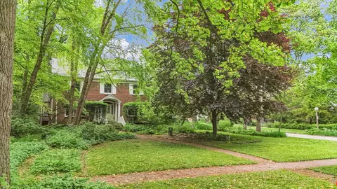 402 W Pennsylvania Ave, Urbana, IL 61801
