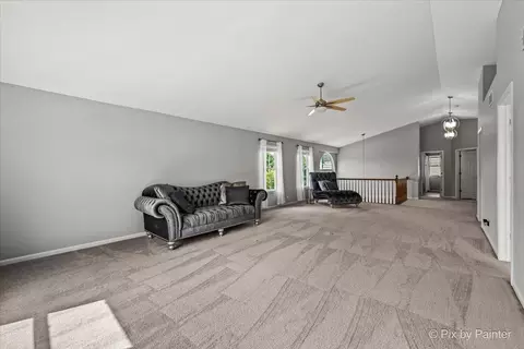 Entry Way - 2317 Barrett Dr, Algonquin, IL 60102 photo 5 of 5