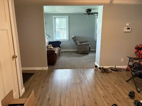 Living - 919 Backbone Rd, Princeton, IL 61356 photo 2 of 2