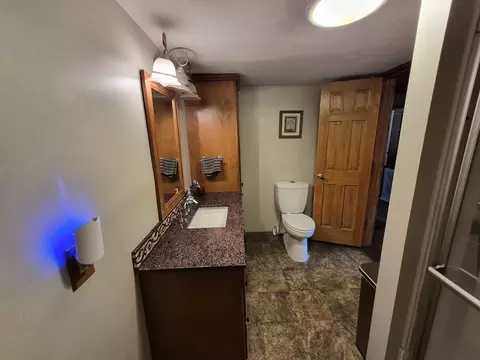 Bath - 207 S Emma St, Christopher, IL 62822 photo 4 of 4