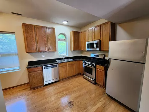 Kitchen - 2363 E 70th Pl #B, Chicago, IL 60649 photo 1 of 3