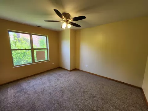 Bedroom - 2363 E 70th Pl #B, Chicago, IL 60649 photo 3 of 4