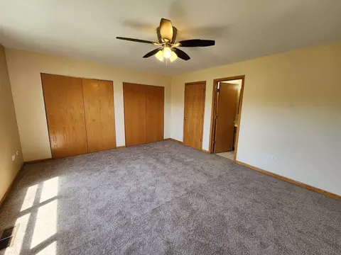 Bedroom - 2363 E 70th Pl #B, Chicago, IL 60649 photo 2 of 4