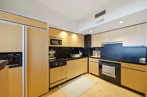 Kitchen - 175 E Delaware Pl #6504, Chicago, IL 60611 photo 2 of 2