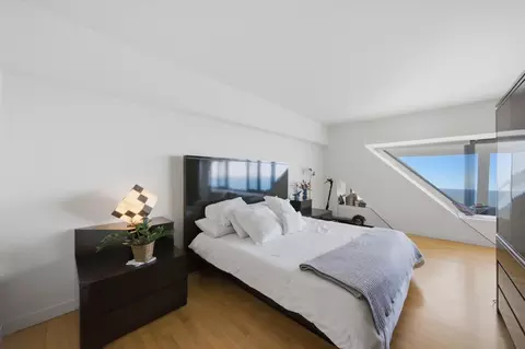 Bedroom - 175 E Delaware Pl #6504, Chicago, IL 60611 photo 1 of 2
