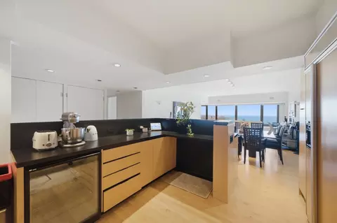 Kitchen - 175 E Delaware Pl #6504, Chicago, IL 60611 photo 1 of 2