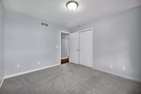 Bedroom - 2831 Rutherford Dr, Bloomington, IL 61705 photo 5 of 7