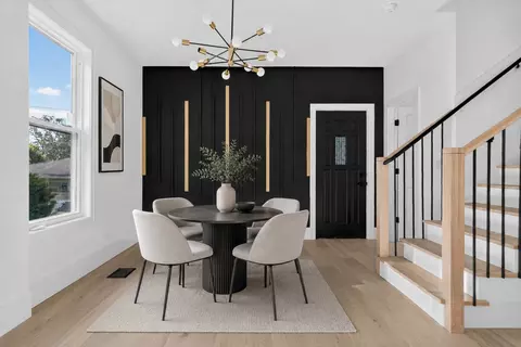 Dining - 8034 42nd St, Lyons, IL 60534 photo 1 of 1