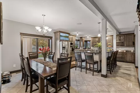 Dining - 302 9th St, Silvis, IL 61282 photo 1 of 1