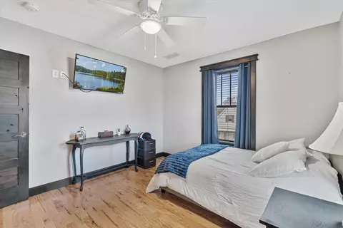 Bedroom - 302 9th St, Silvis, IL 61282 photo 5 of 13