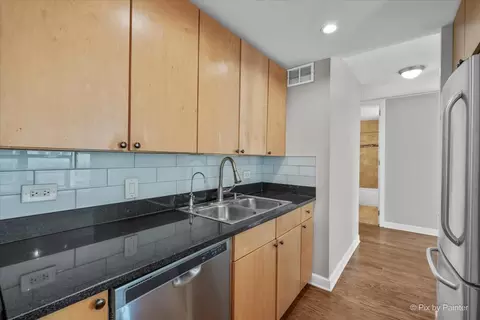 Kitchen - 30 E Huron St #1207, Chicago, IL 60611 photo 2 of 4