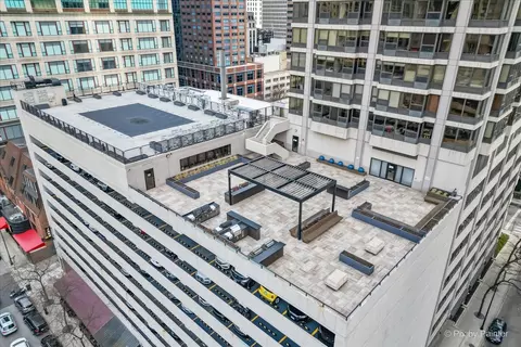 Exterior - 30 E Huron St #1207, Chicago, IL 60611 photo 2 of 2