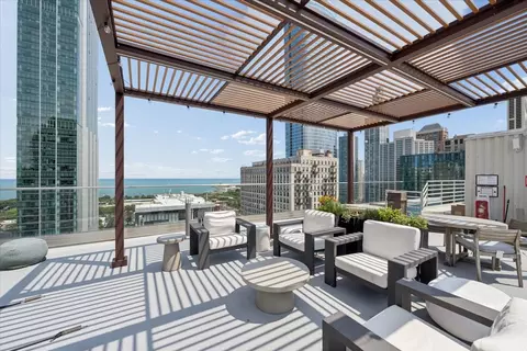 View/Area - 40 E 9th St #1512, Chicago, IL 60605 photo 2 of 2